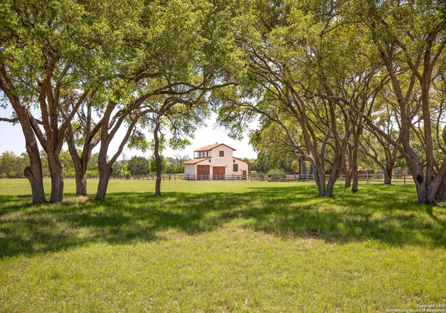 3rd image of 876 Horseshoe Falls, Bandera, TX 78003 | MLS# 1857839