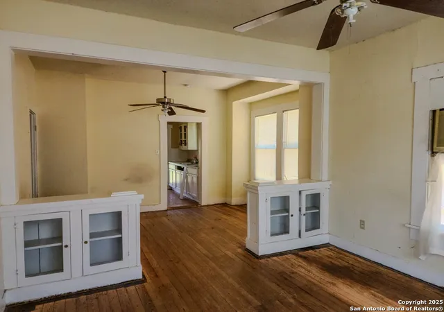 Photo 3 of Single family home for sale at 4314 W Martin Street, San Antonio, TX 78207 | MLS# 1857891 | Listing updated on 2025-10-15