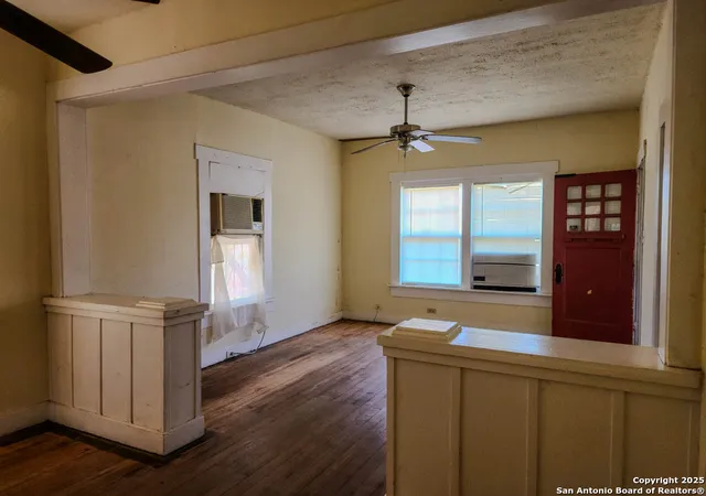 Photo 3 of Single family home for sale at 4314 W Martin Street, San Antonio, TX 78207 | MLS# 1857891 | Listing updated on 2025-10-15
