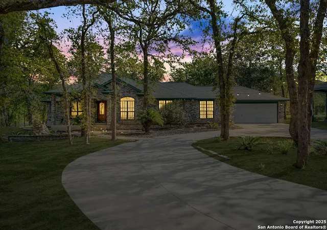 2nd image of 202 Oak Bend, La Vernia, TX 78121 | MLS# 1857937