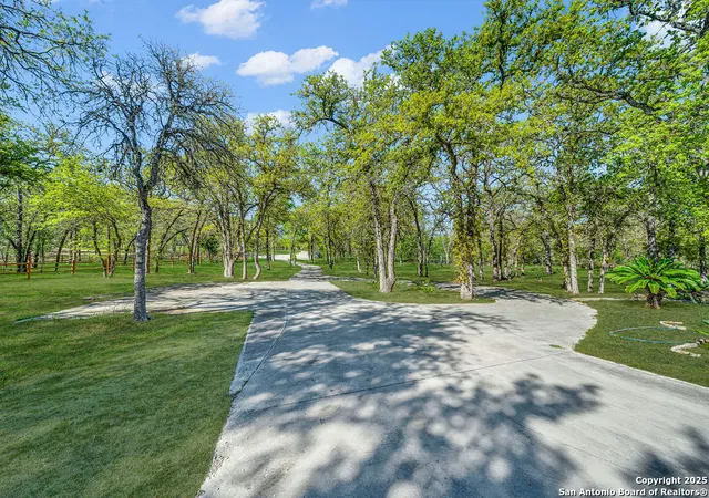 4th image of 202 Oak Bend, La Vernia, TX 78121 | MLS# 1857937