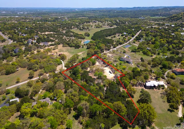 4th image of 421 Lake Side Cir, Boerne, TX 78006 | MLS# 1858018