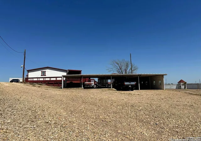 3rd image of 2427 Fm 462, Moore, TX 78057 | MLS# 1858063