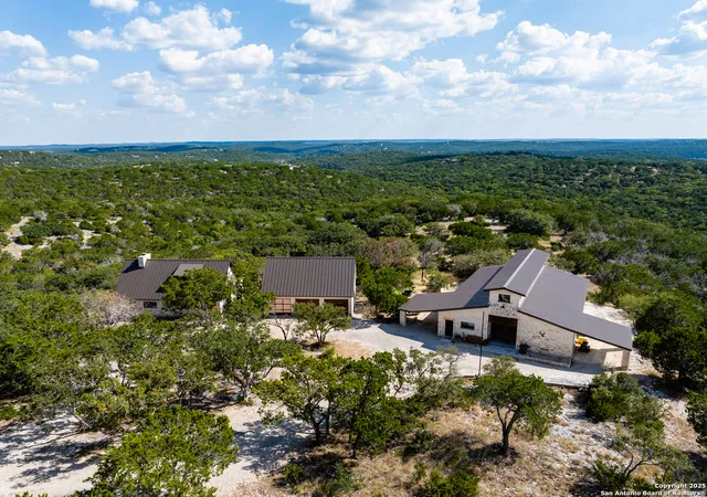 25th image of 320 Overland Trail W, Hunt, TX 78024 | MLS# 1858528