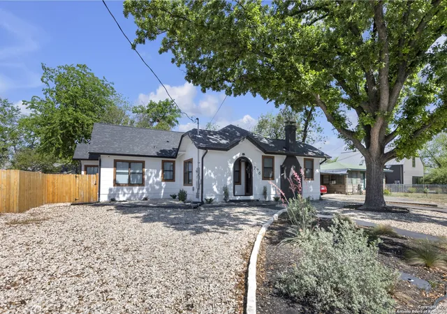 1st image of 776 Butcher, New Braunfels, TX 78130 | MLS# 1858671