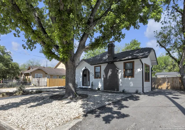 2nd image of 776 Butcher, New Braunfels, TX 78130 | MLS# 1858671