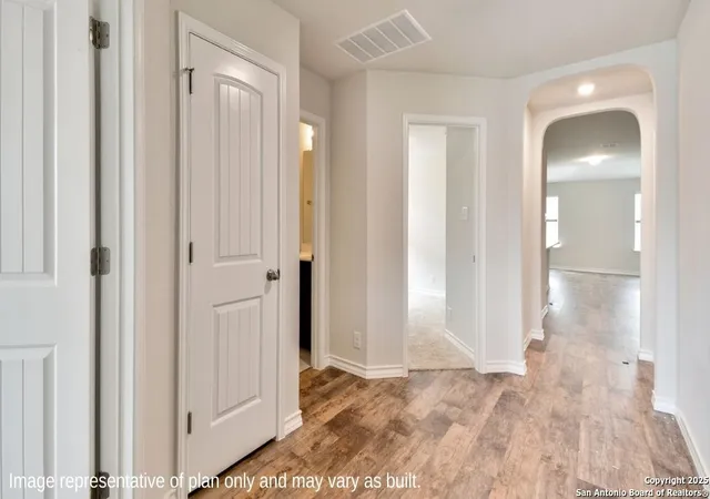 4th image of 133 Imperial Bill, San Antonio, TX 78226 | MLS# 1858747