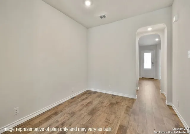 5th image of 133 Imperial Bill, San Antonio, TX 78226 | MLS# 1858747