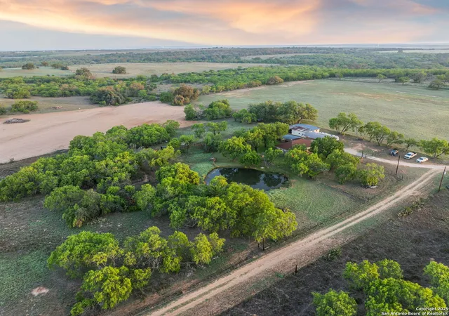 2nd image of 4416 County Road 117, Floresville, TX 78114 | MLS# 1858809