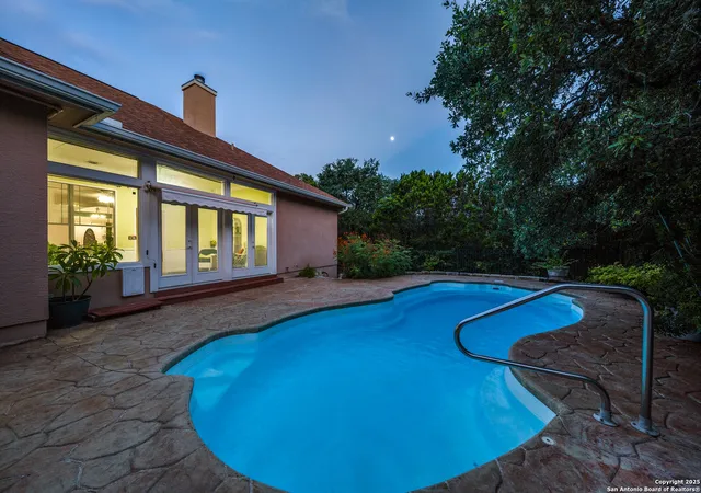 3rd image of 16411 Yaupon Valley, Helotes, TX 78023 | MLS# 1858906