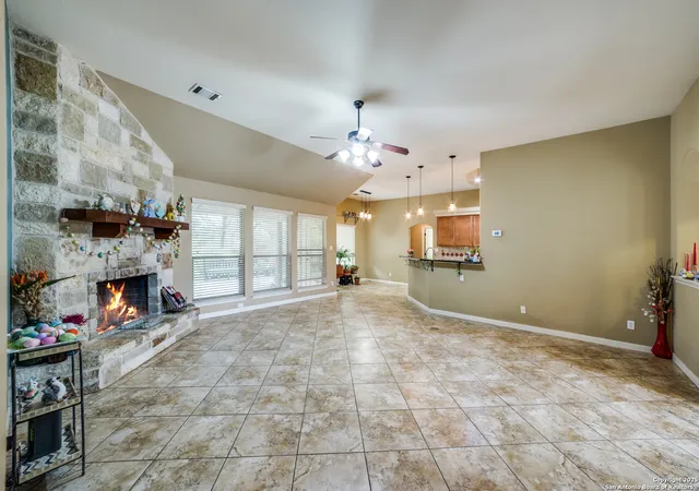 Photo 1 of Single family home for sale at 1424 Kings Ranch, Bandera, TX 78003 | MLS# 1858947 | Listing updated on 2025-11-17