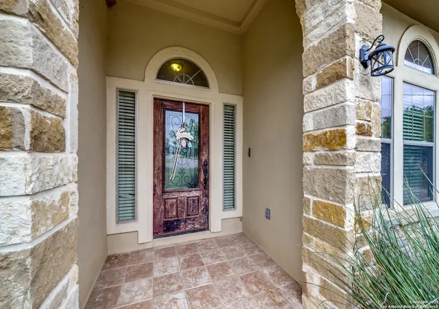Photo 4 of Single family home for sale at 1424 Kings Ranch, Bandera, TX 78003 | MLS# 1858947 | Listing updated on 2025-11-17