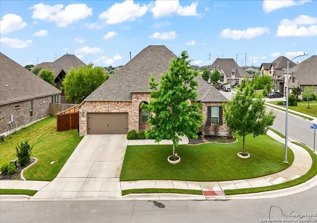 Photo 3 of Single family home for sale at 6957 Hallie Loop, Schertz, TX 78154 | MLS# 1859150 | Listing updated on 2026-02-05