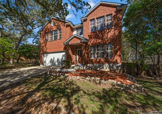 Photo 3 of Single family home for sale at 7823 Braun Circle, San Antonio, TX 78250 | MLS# 1859158 | Listing updated on 2025-12-17
