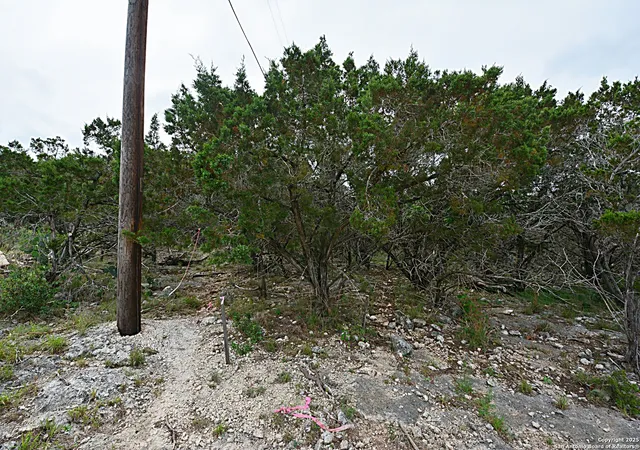 4th image of 1873 Lakeshore, Canyon Lake, TX 78133 | MLS# 1859268