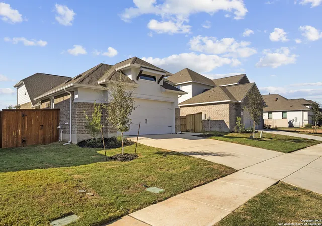 2nd image of 1851 Bighorn Trail, New Braunfels, TX 78132 | MLS# 1859321