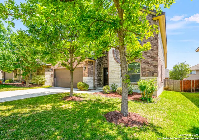 Photo 3 of Single family home for sale at 213 Nomad, Cibolo, TX 78108 | MLS# 1859544 | Listing updated on 2026-02-24