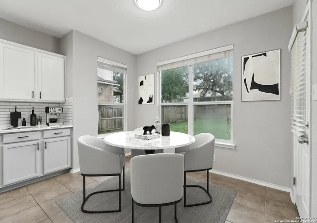 Photo 4 of Sale Pending at 23102 Cardigan Chase, San Antonio, TX 78260 | MLS# 1859707 | Listing updated on 2025-10-14