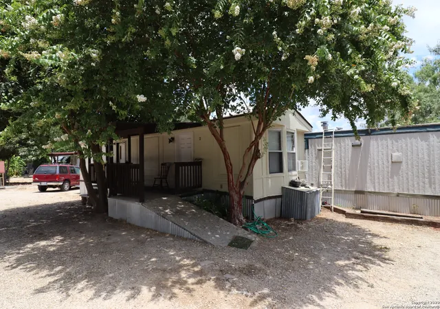 Photo 4 of Multi family home for sale at 13915 Interstate 35, Von Ormy, TX 78073 | MLS# 1859739 | Listing updated on 2026-06-25