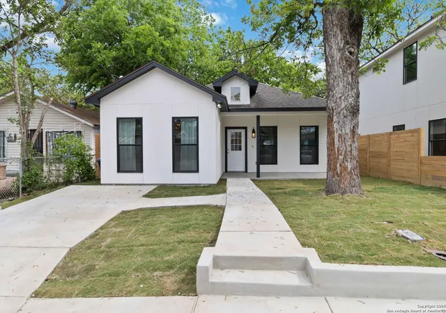Photo 2 of Single family home for sale at 239 Carle Ave, San Antonio, TX 78204 | MLS# 1859752 | Listing updated on 2026-01-31