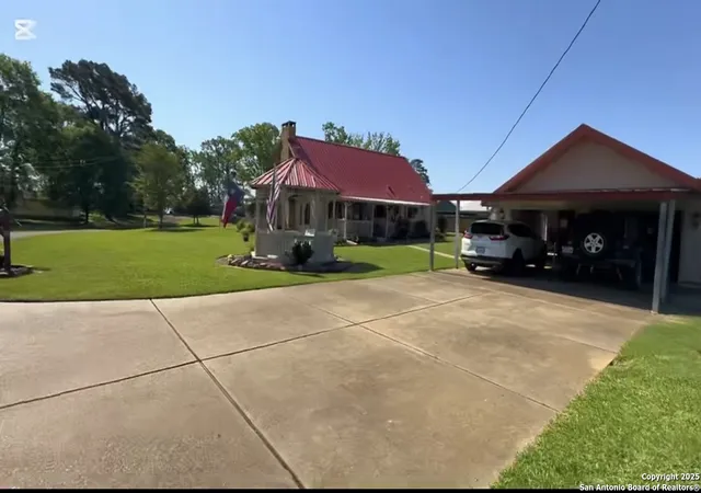 5th image of 114 Cr 4808, Broaddus, TX 75929 | MLS# 1859822