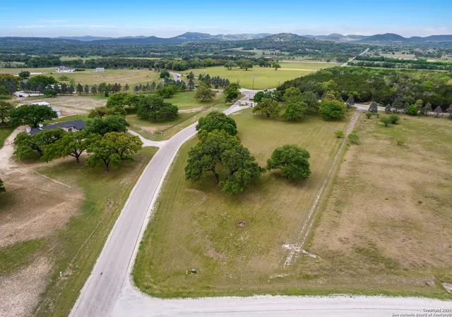 Photo 3 of Land for sale at 177 Bridlegate, Bandera, TX 78003 | MLS# 1859842 | Listing updated on 2025-11-01