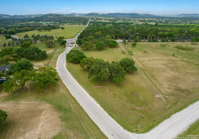 Photo 4 of Land for sale at 177 Bridlegate, Bandera, TX 78003 | MLS# 1859842 | Listing updated on 2025-11-01