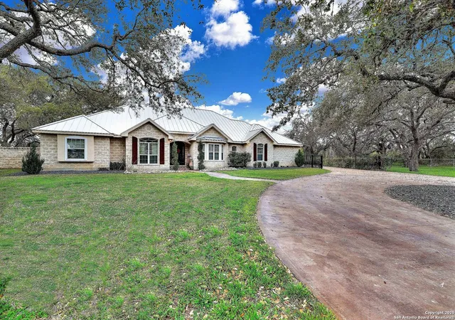 53rd image of 1409 Woodland Ct, Hondo, TX 78861 | MLS# 1859916