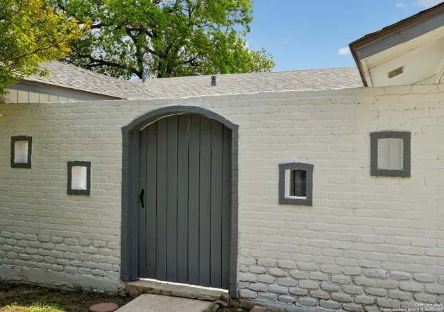 2nd image of 5822 Bennington, San Antonio, TX 78228 | MLS# 1860048