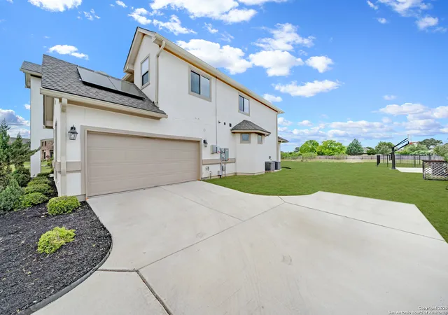 Photo 2 of Single family home for sale at 7151 Agarita Mist, Boerne, TX 78015 | MLS# 1860334 | Listing updated on 2025-10-30