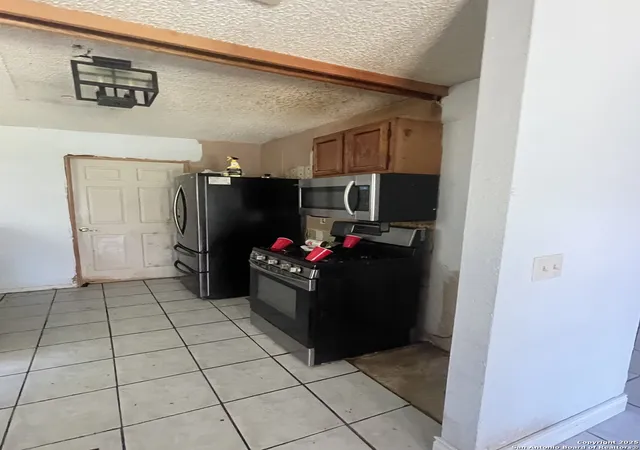 Photo 3 of Single family home for sale at 5915 Hidden Peak, San Antonio, TX 78247 | MLS# 1860547 | Listing updated on 2026-02-05