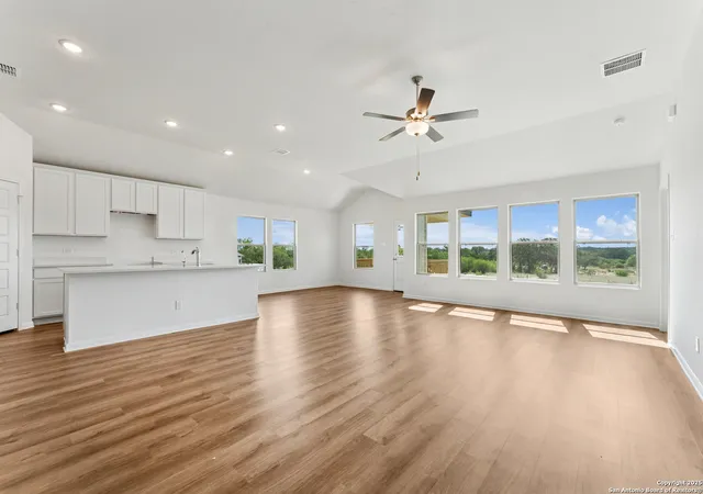 Photo 3 of Sale Pending at 21138 Jordans Ranch Way, San Antonio, TX 78264 | MLS# 1860668 | Listing updated on 2025-10-27