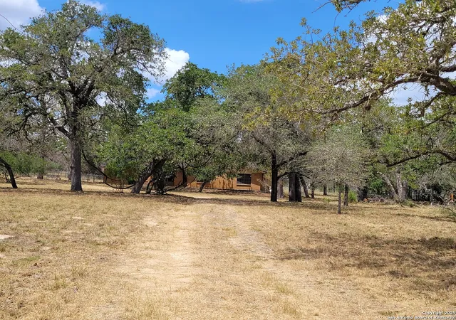 Photo 3 of Sale Pending at 825 County Rd 320, Floresville, TX 78114 | MLS# 1860732 | Listing updated on 2025-10-15