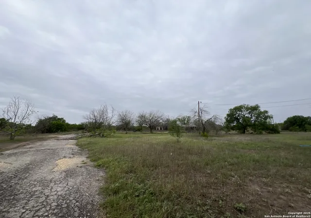 23rd image of Tbd Windmill Rd H83s, Tx, Uvalde, TX 78801 | MLS# 1860836