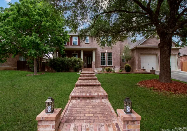 Photo 3 of Sale Pending at 511 Mesa Rdg, San Antonio, TX 78258 | MLS# 1860911 | Listing updated on 2026-01-26