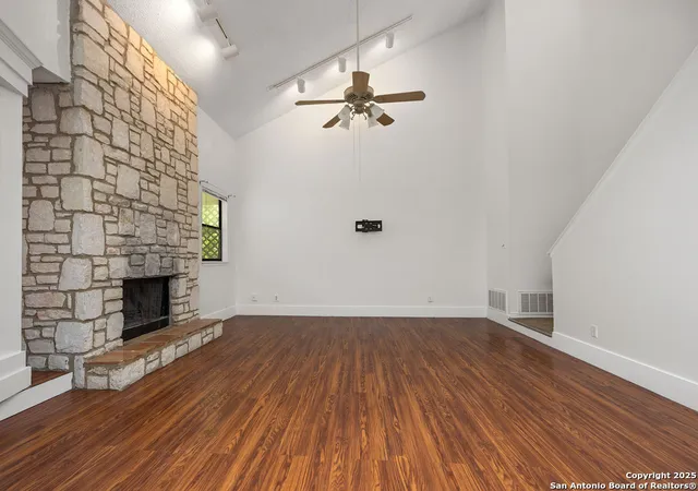 Photo 2 of Sale Pending at 8420 Echo Creek, San Antonio, TX 78240 | MLS# 1860933 | Listing updated on 2025-10-17