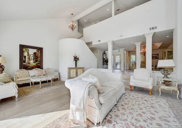 Photo 3 of Single family home for sale at 11827 Mill Rock, San Antonio, TX 78230 | MLS# 1861017 | Listing updated on 2025-10-16