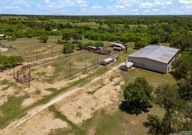 Photo 4 of Sale Pending at 11224 Atkins Road, Atascosa, TX 78002 | MLS# 1861034 | Listing updated on 2026-09-14