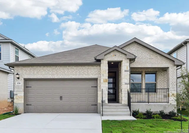 Photo 1 of Sale Pending at 134 Barton Point, San Marcos, TX 78666 | MLS# 1861036 | Listing updated on 2025-12-05