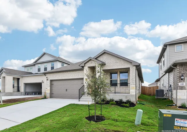 Photo 3 of Sale Pending at 134 Barton Point, San Marcos, TX 78666 | MLS# 1861036 | Listing updated on 2025-12-05