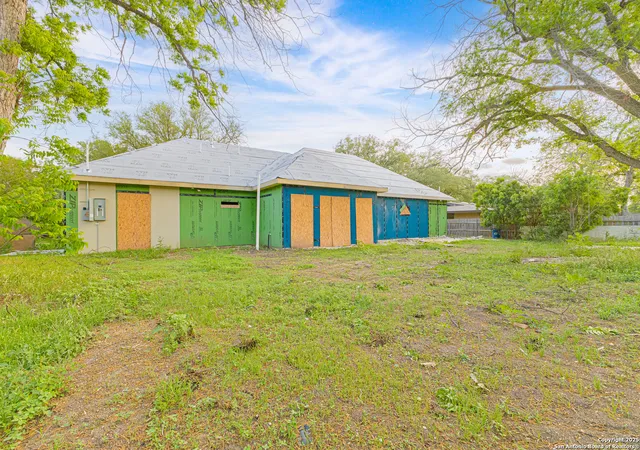 20th image of 421 Faircrest, Windcrest, TX 78239 | MLS# 1861175