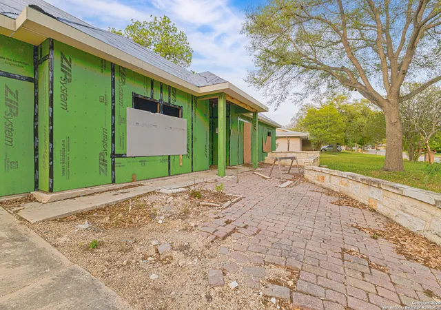 1st image of 421 Faircrest, Windcrest, TX 78239 | MLS# 1861175