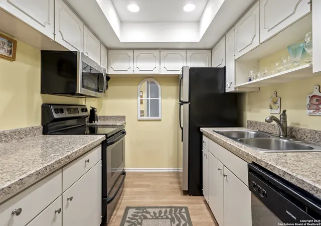 Homes for sale in San Antonio, TX | 8401 N New Braunfels #201, San Antonio, TX 78209 | MLS# 1861296