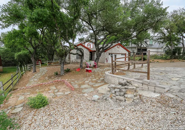 Photo 2 of Single family home for sale at 26002 Choctaw, San Antonio, TX 78260 | MLS# 1861329 | Listing updated on 2025-09-06