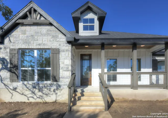 29th image of 329 Stallion Sprgs, Fischer, TX 78623 | MLS# 1861369
