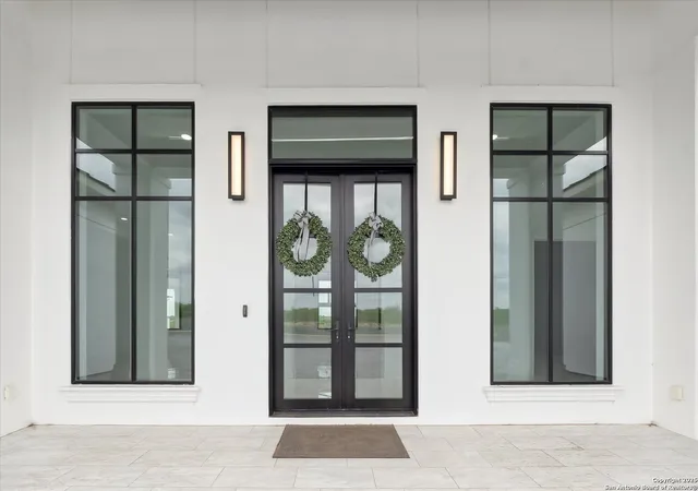 Photo 3 of Single family home for sale at 1799 County Road 651, Devine, TX 78016 | MLS# 1861389 | Listing updated on 2026-01-19