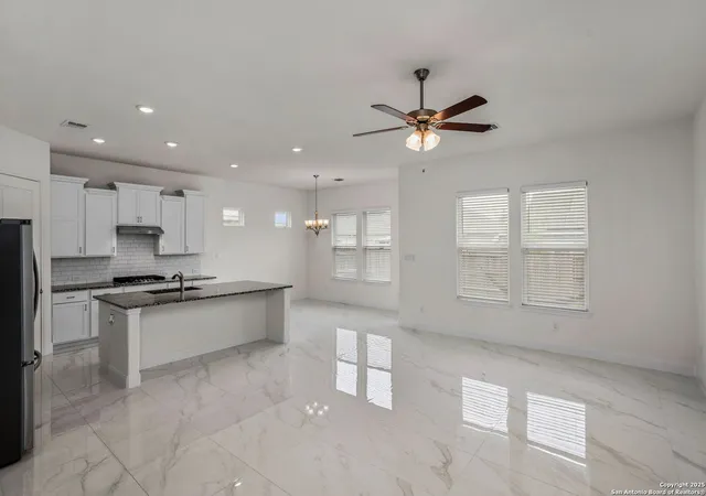 Photo 1 of Sale Pending at 116 Cheslyn, Boerne, TX 78006 | MLS# 1861406 | Listing updated on 2025-09-09