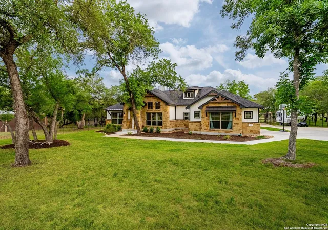 4th image of 140 Wood Valley Dr, Adkins, TX 78101 | MLS# 1861551