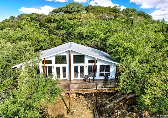 2nd image of 360 Lookout, Lakehills, TX 78063 | MLS# 1861723