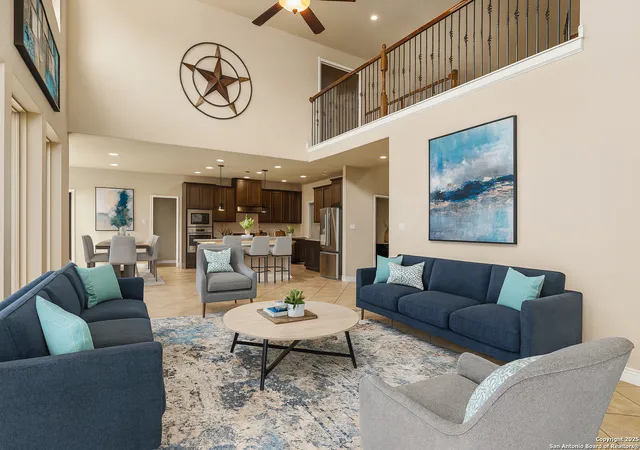 Photo 4 of Sale Pending at 618 Oak Brk, New Braunfels, TX 78132 | MLS# 1861734 | Listing updated on 2025-10-31